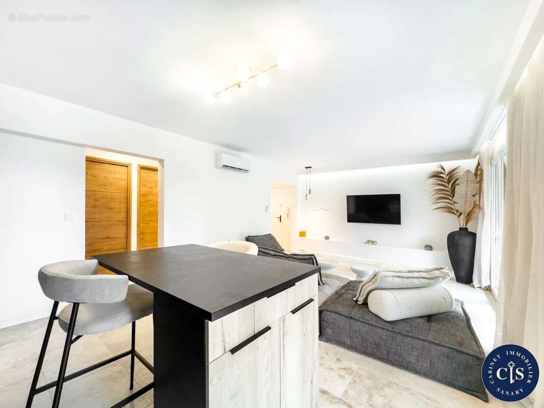 Appartement à SANARY-SUR-MER