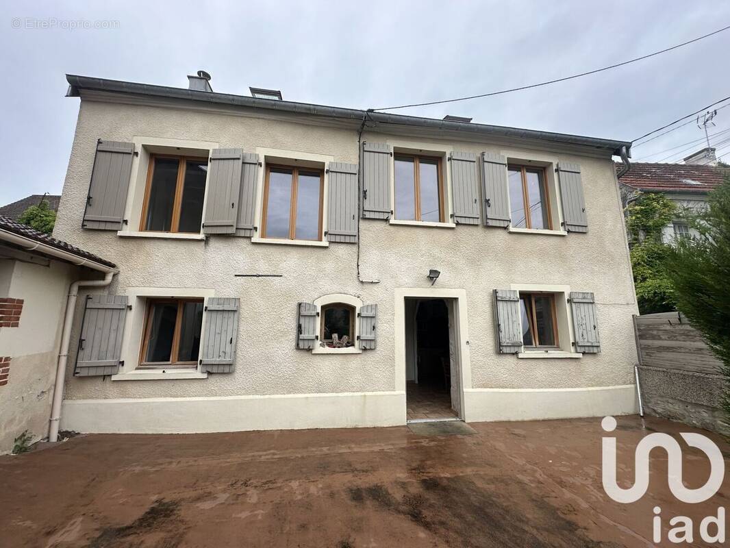 Photo 1 - Maison à CROUY-SUR-OURCQ