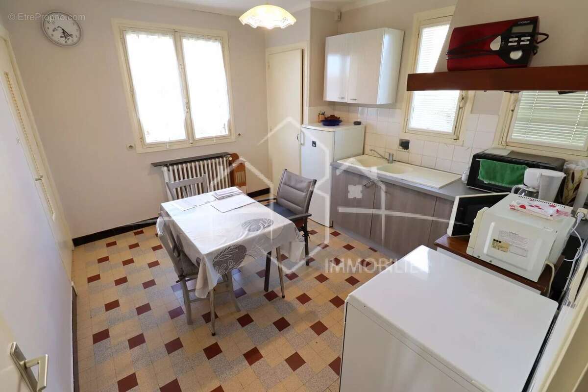 Maison à BEAUREPAIRE