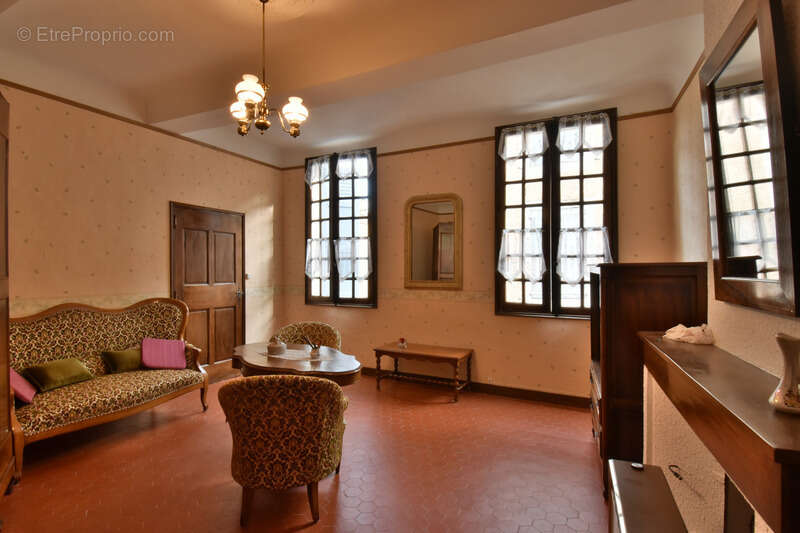 Maison à MEZEL