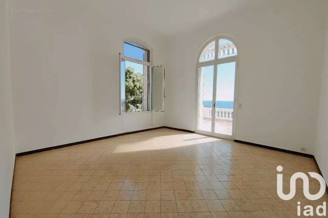 Photo 4 - Appartement à ROQUEBRUNE-CAP-MARTIN
