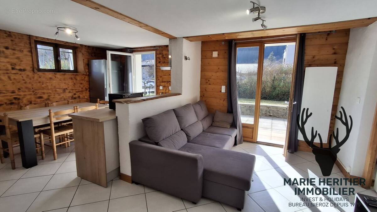 Appartement à UGINE