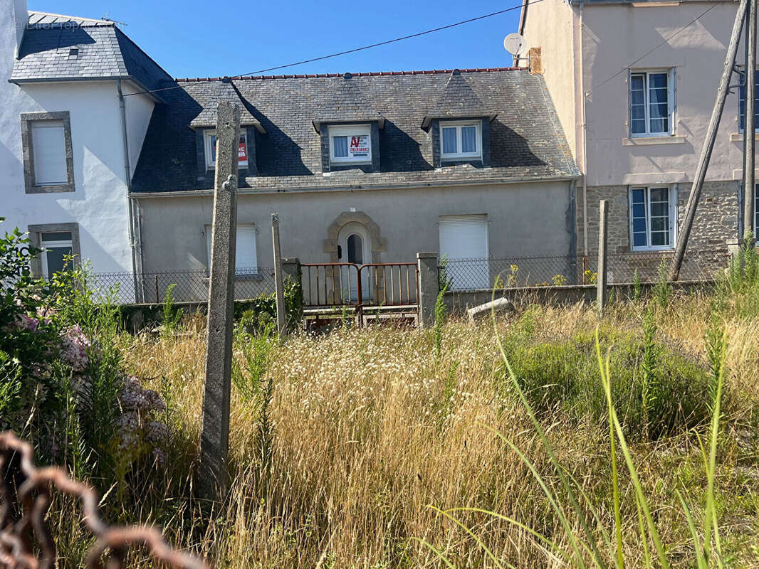 Maison à GUILVINEC