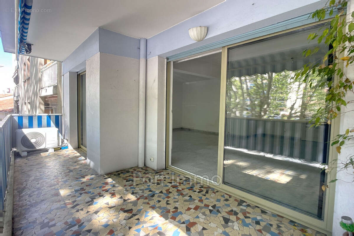 Appartement à CAGNES-SUR-MER
