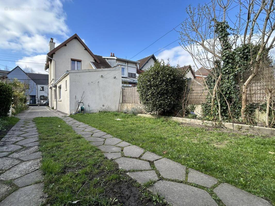 Maison à MARCQ-EN-BAROEUL