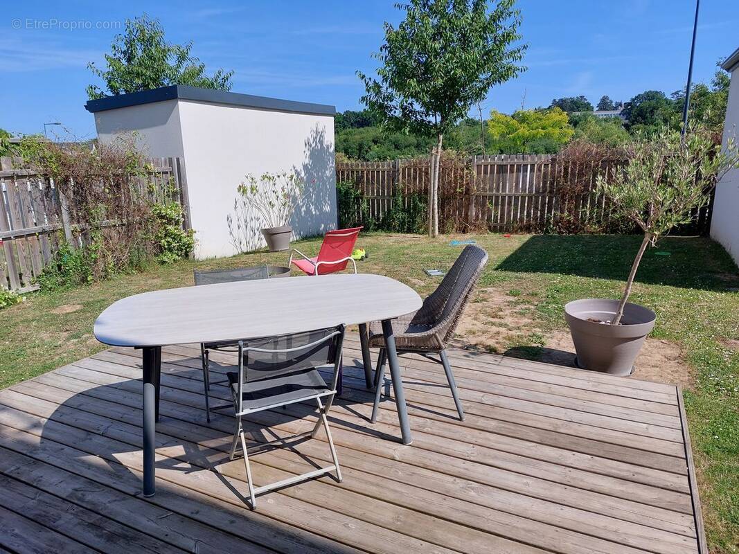 Maison à AVRILLE