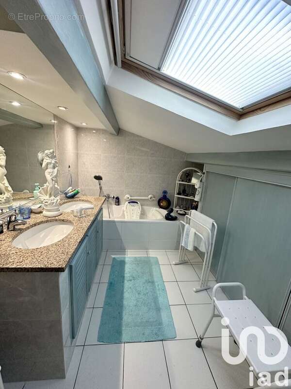 Photo 9 - Appartement à PUGET-SUR-ARGENS