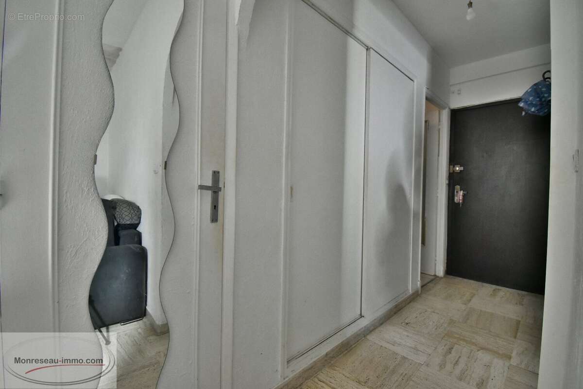 Appartement à LE CANNET