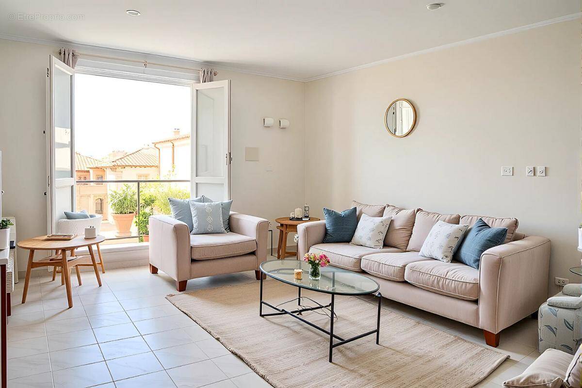 Appartement à DECINES-CHARPIEU