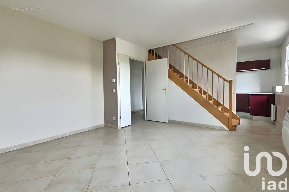 Photo 1 - Appartement à COULOMMIERS