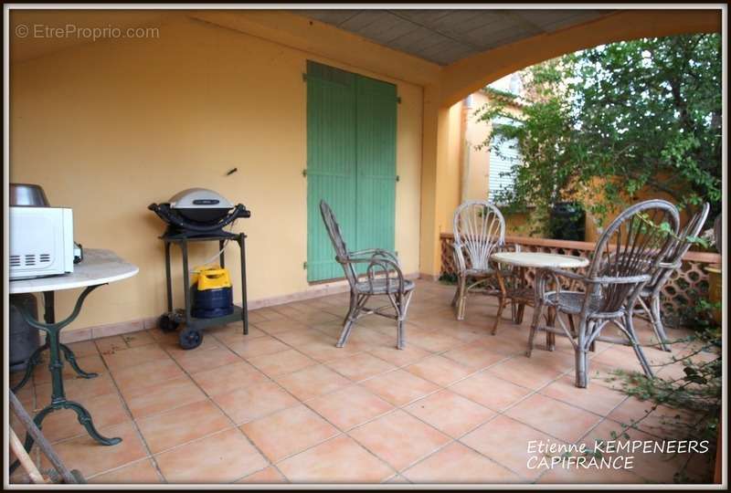 Maison à LORGUES