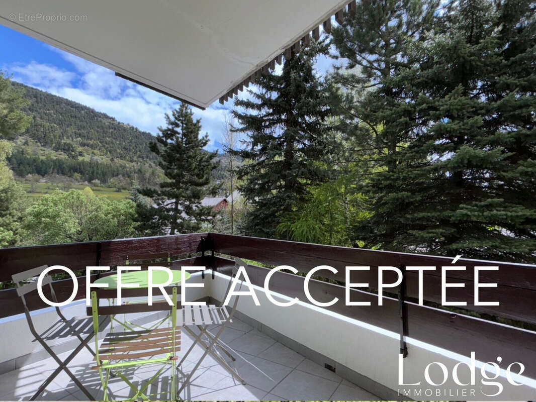 Appartement à LA SALLE-LES-ALPES