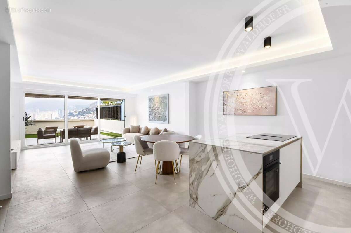 Appartement à ROQUEBRUNE-CAP-MARTIN