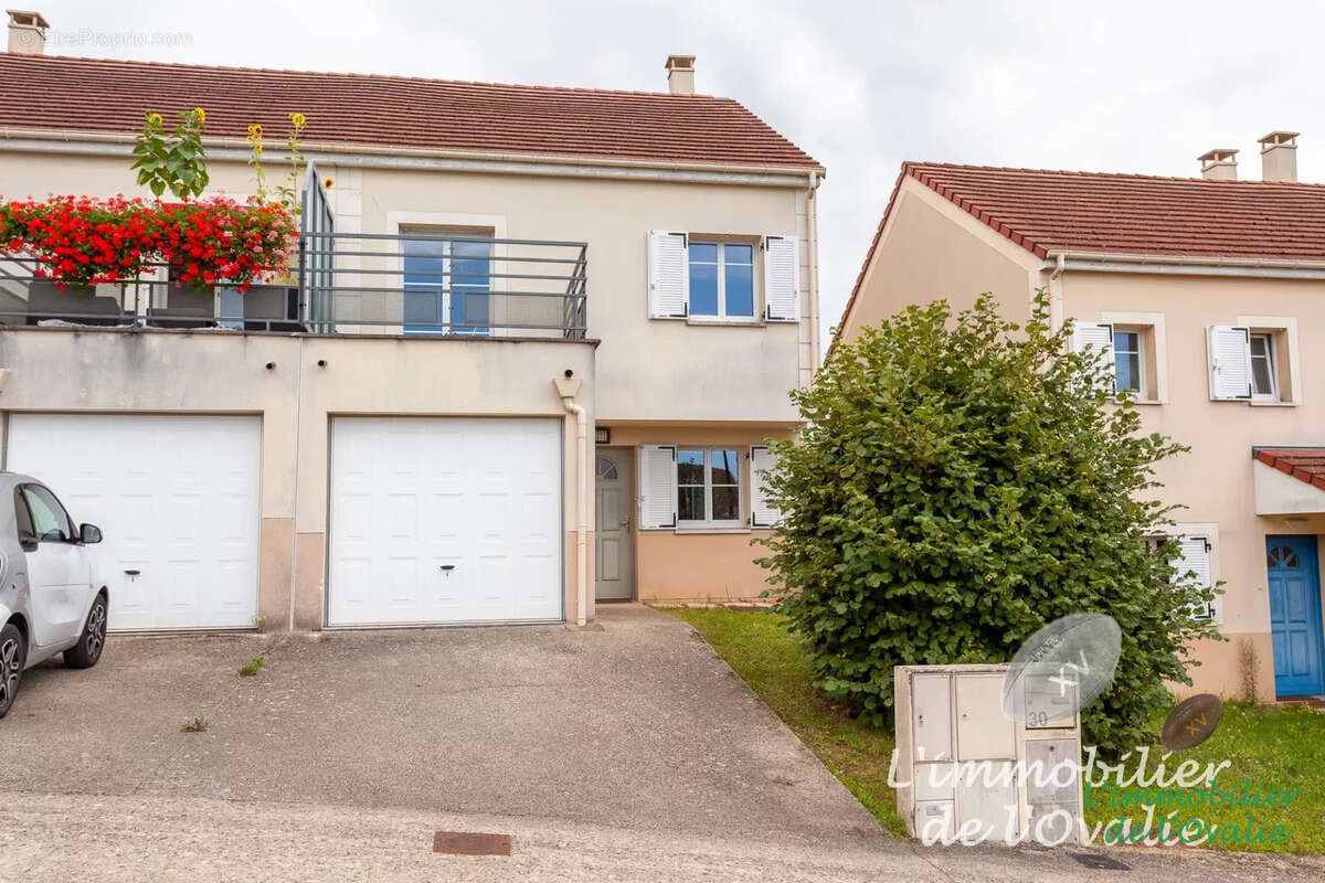 Maison à MARCOUSSIS
