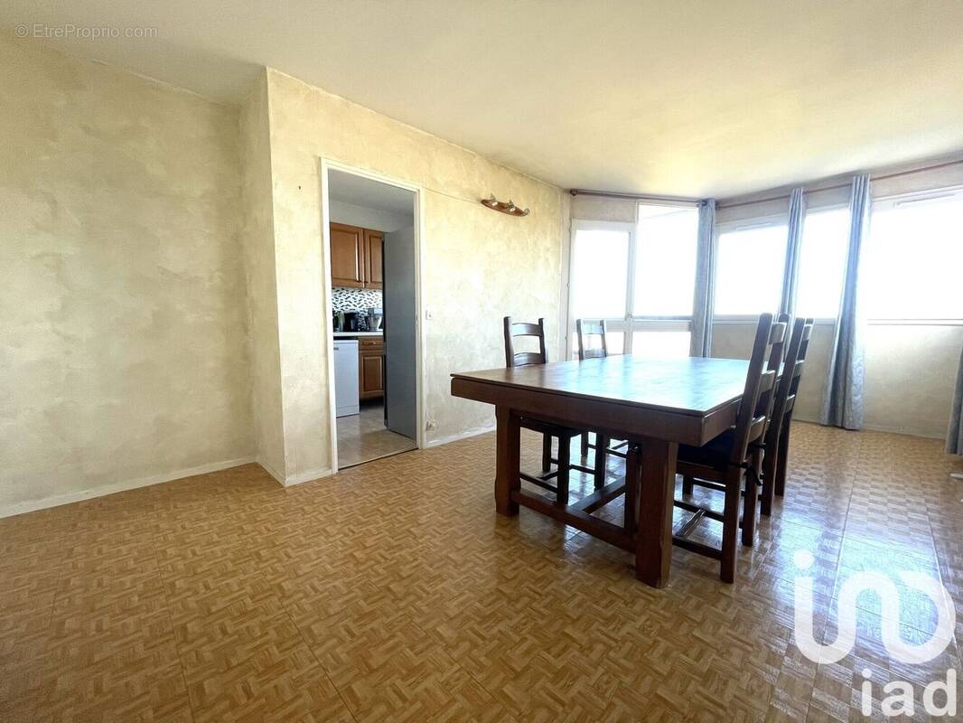Photo 1 - Appartement à CHAMPS-SUR-MARNE