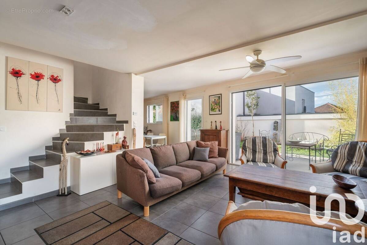 Photo 1 - Maison à LA MURETTE