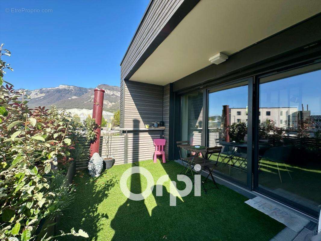Appartement à CROLLES