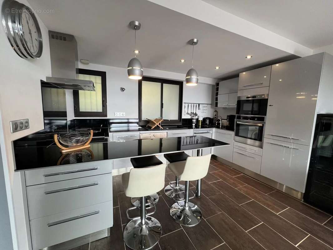 Appartement à MANDELIEU-LA-NAPOULE