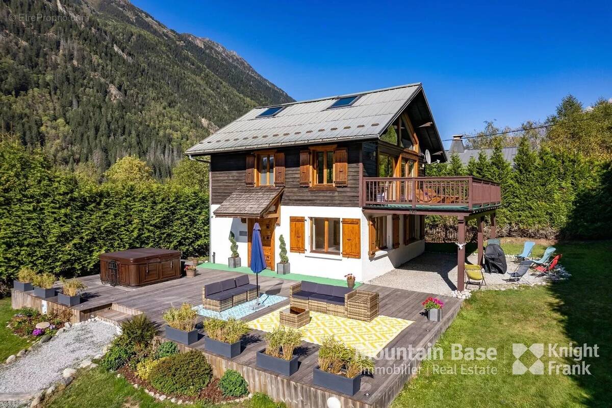 Maison à LES HOUCHES