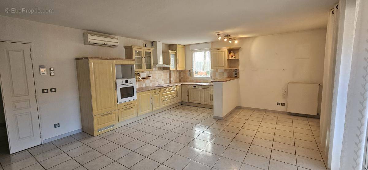 Appartement à GANGES