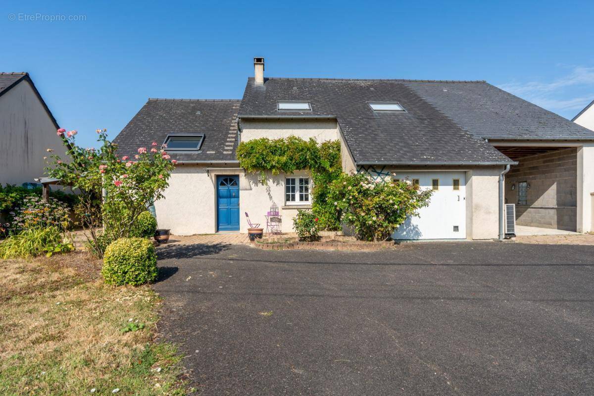 Maison à LUYNES