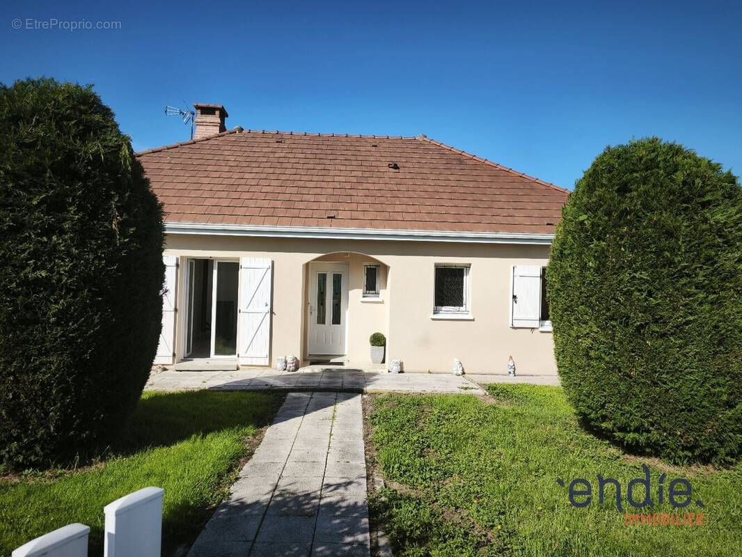 Maison à VILLEFRANCHE-D&#039;ALLIER