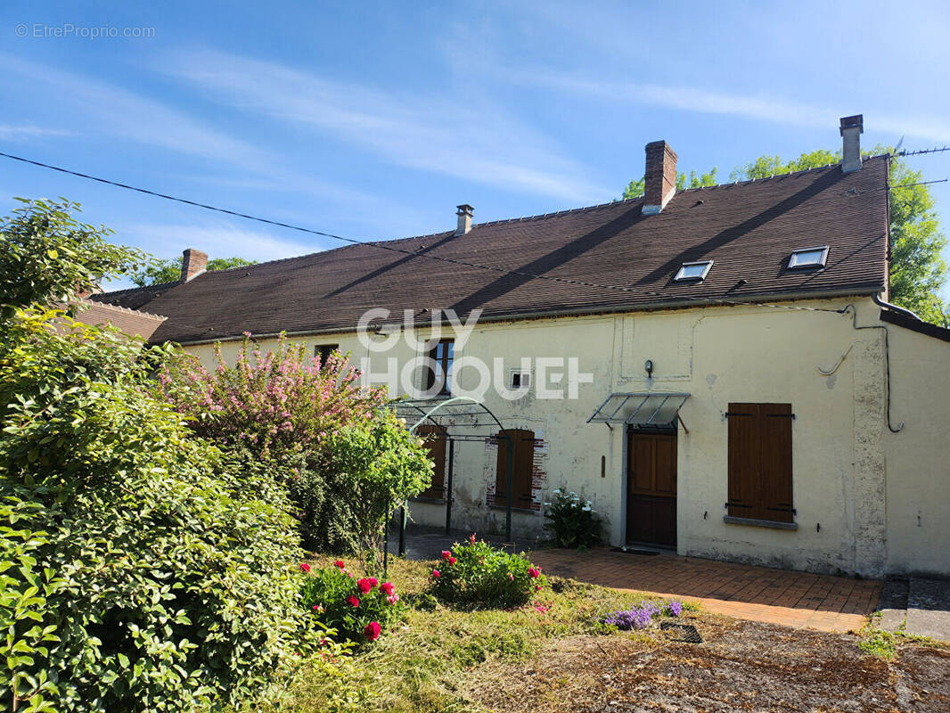 Maison à LONGUEVILLE