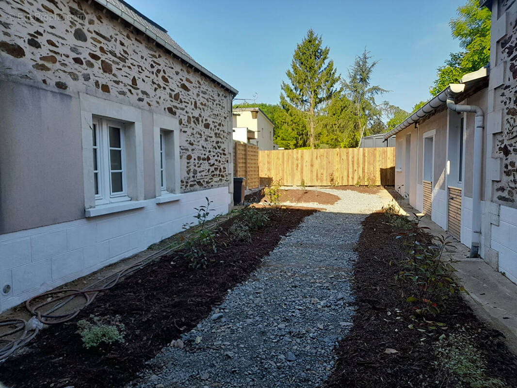 Appartement à CHATEAU-GONTIER