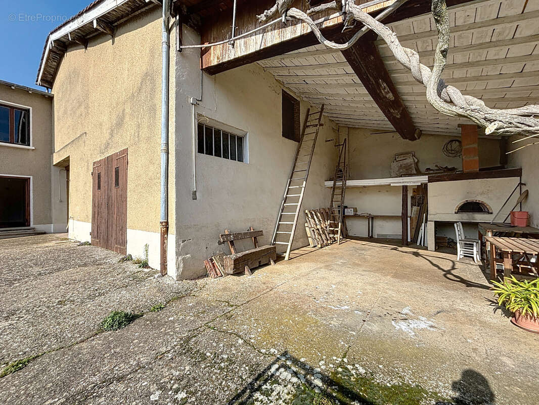 Maison à COMMUNAY