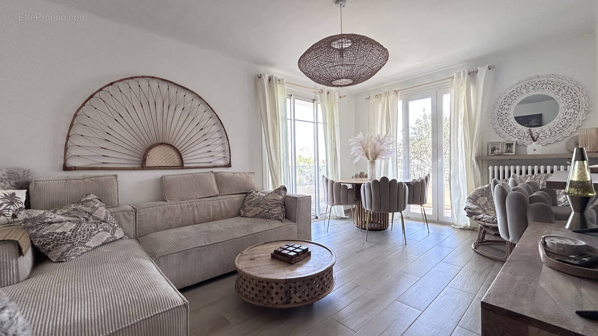 Appartement à LE PRADET
