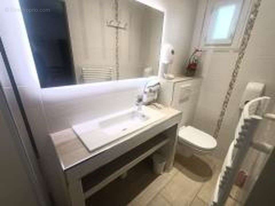 Appartement à VARENNES-LES-MACON