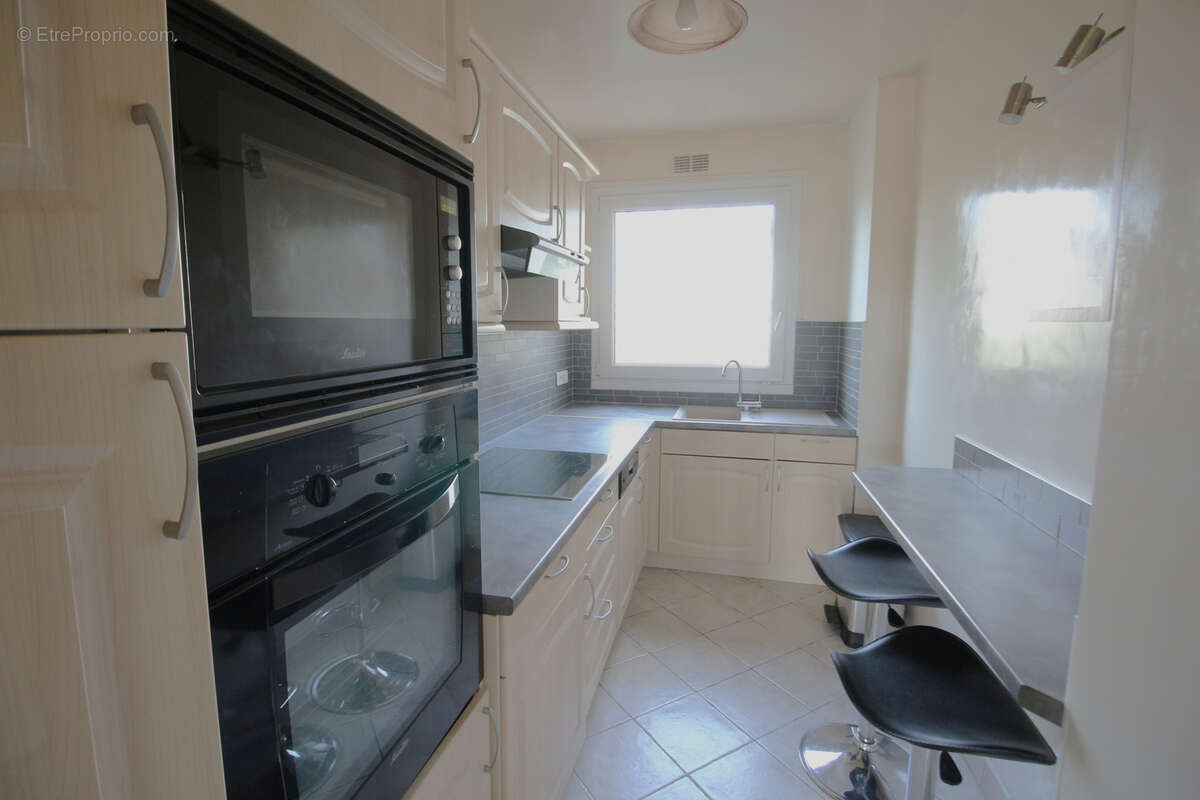 Appartement à SAINT-MAUR-DES-FOSSES