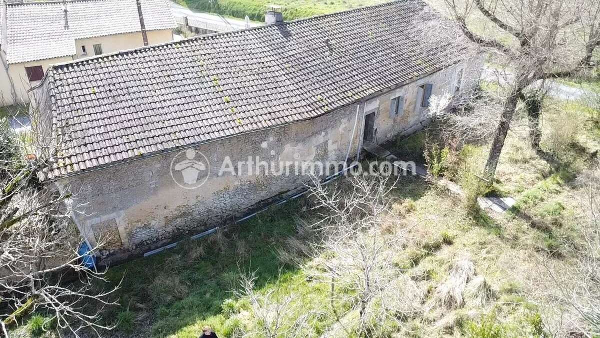 Maison à NEUVIC