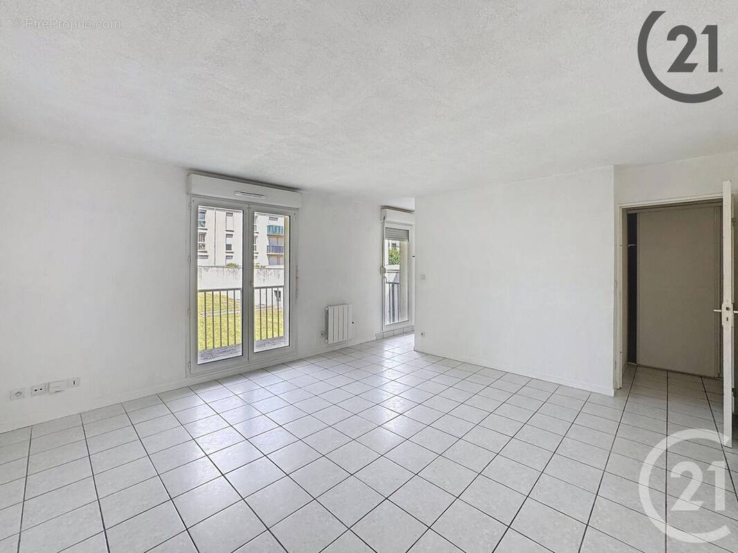 Appartement à MONTEREAU-FAULT-YONNE