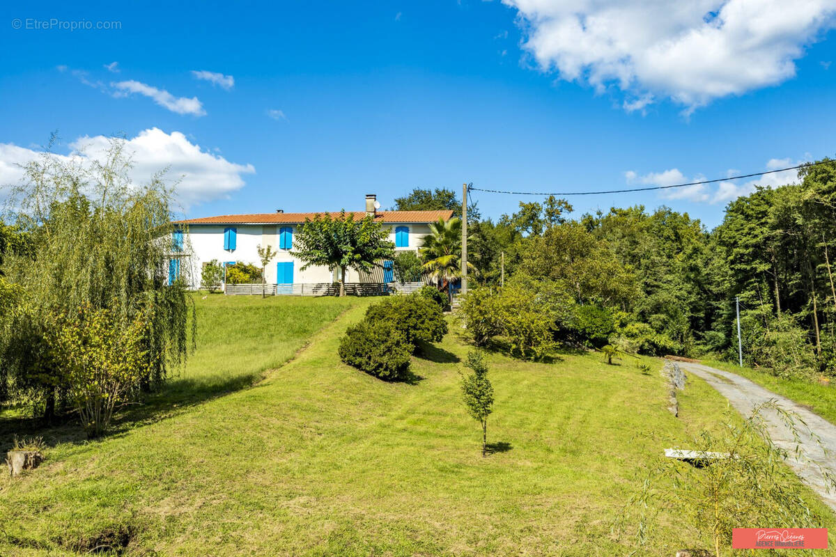 Maison à BIAUDOS