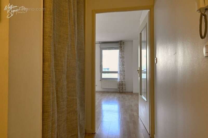 Appartement à LYON-8E