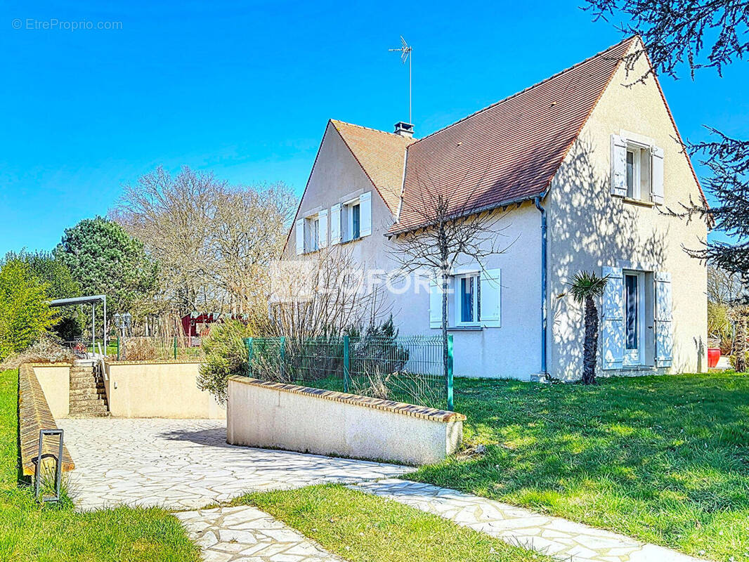 Maison à BARBIZON