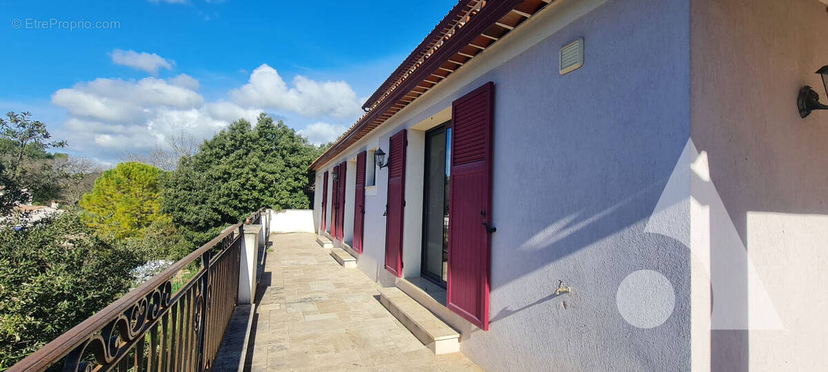 Maison à LORGUES