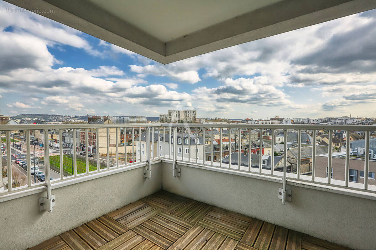 Appartement à LE PETIT-QUEVILLY