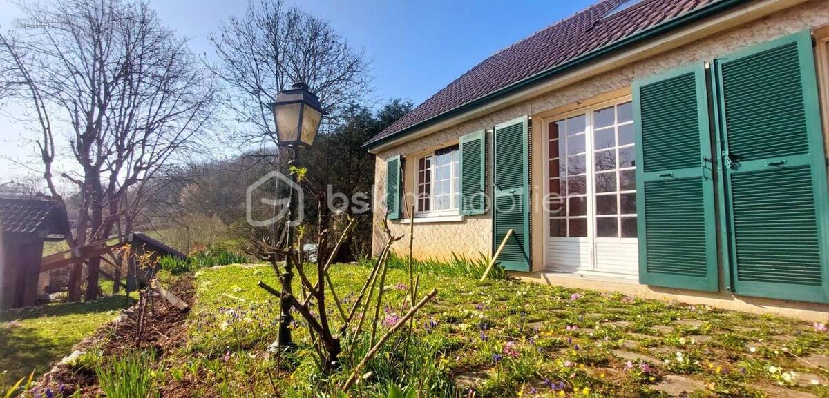 Maison à CHEVREUSE
