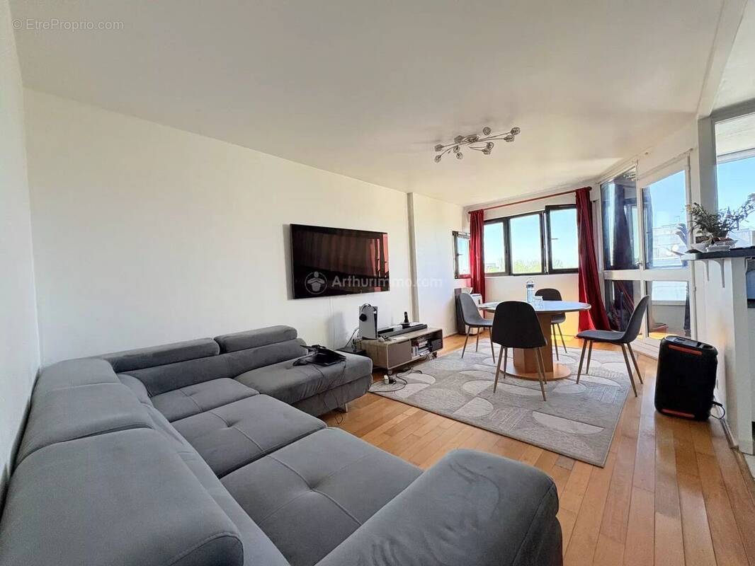 Appartement à CHAMPS-SUR-MARNE