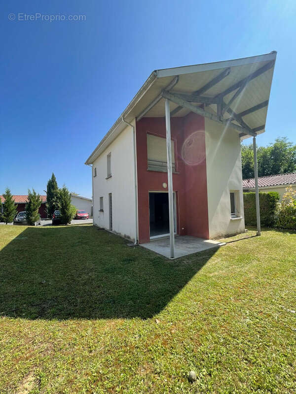 Maison à GENISSAC