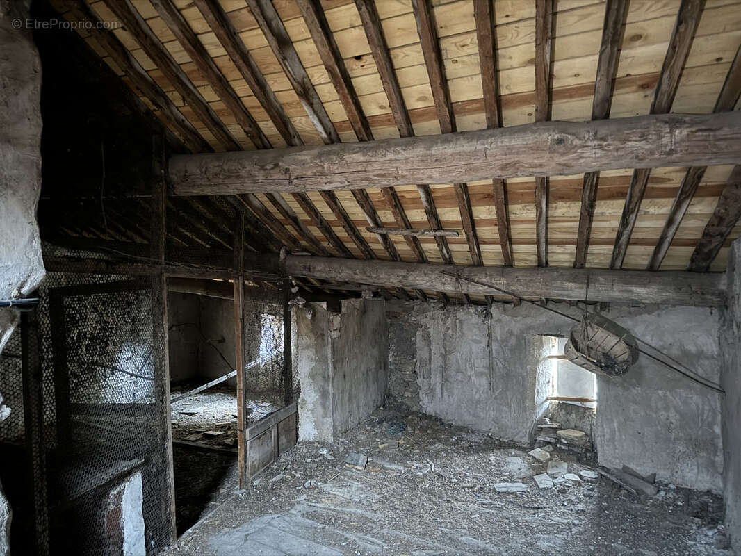 Maison à SAINT-JEAN-DE-FOS