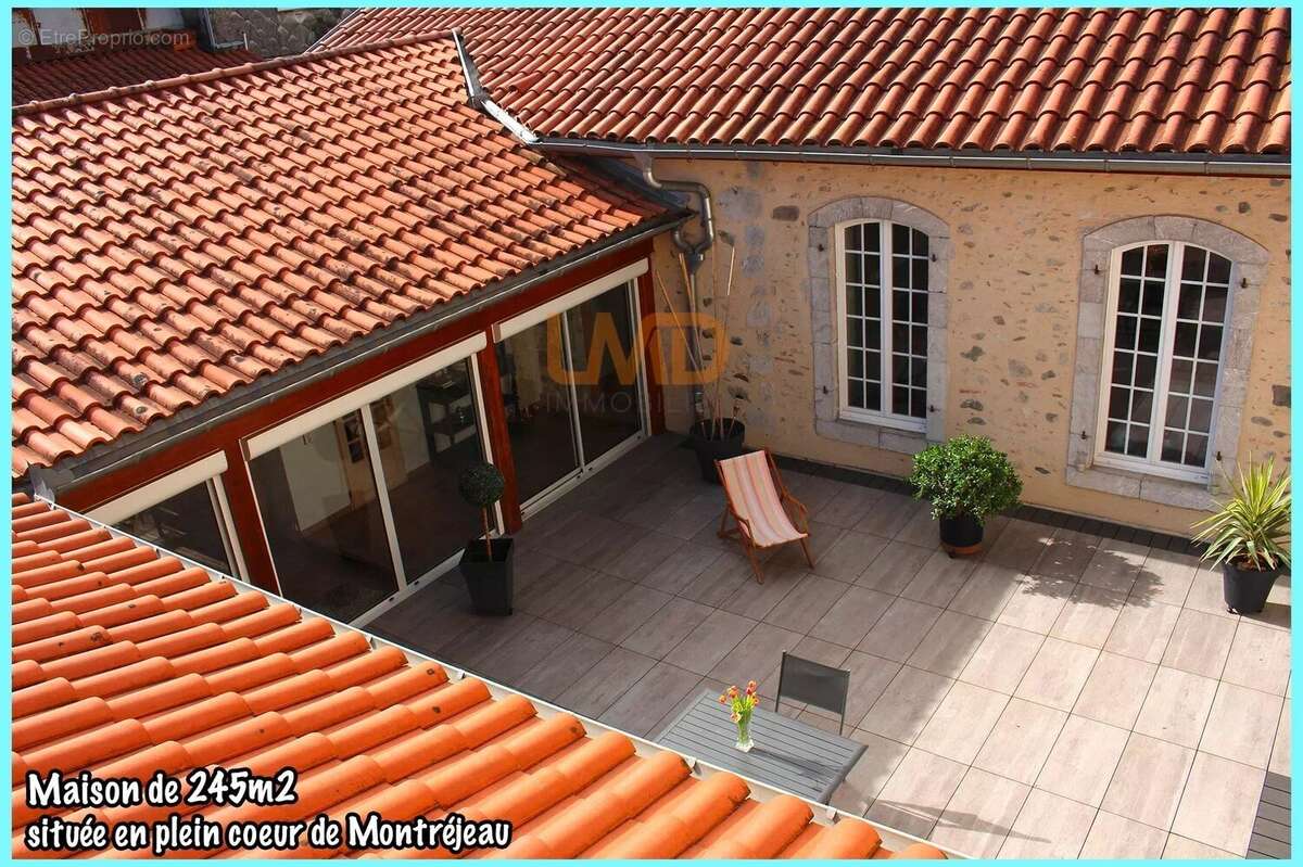 Maison à MONTREJEAU