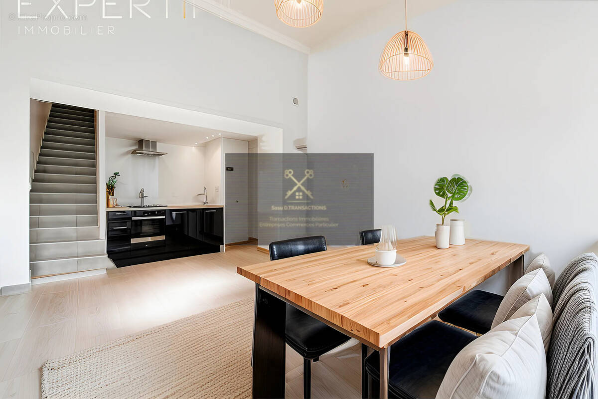 Appartement à LATTES
