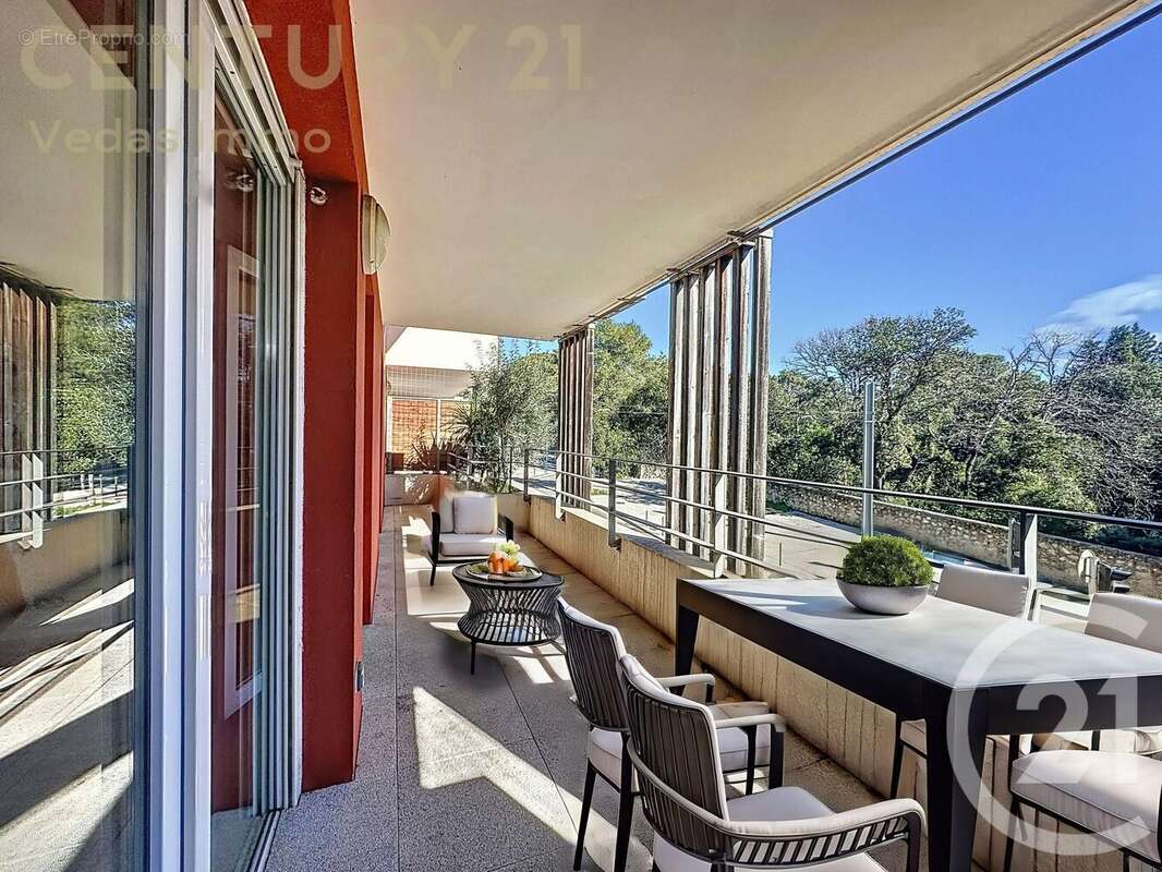Appartement à JUVIGNAC