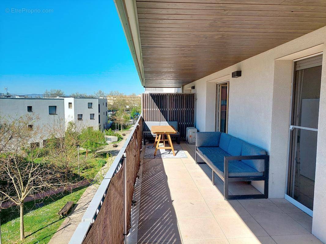 Appartement à MIONS