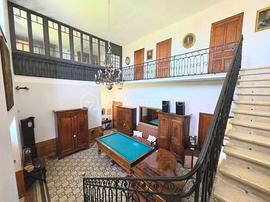 Maison à MONTELIMAR