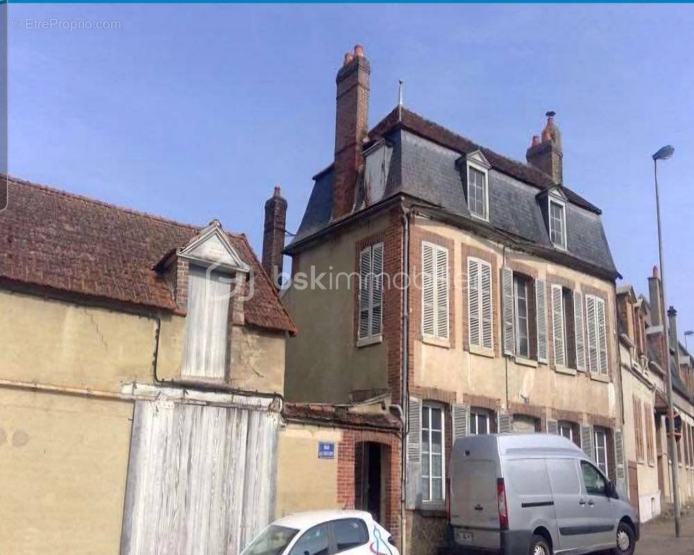 Maison à SAINT-FLORENTIN