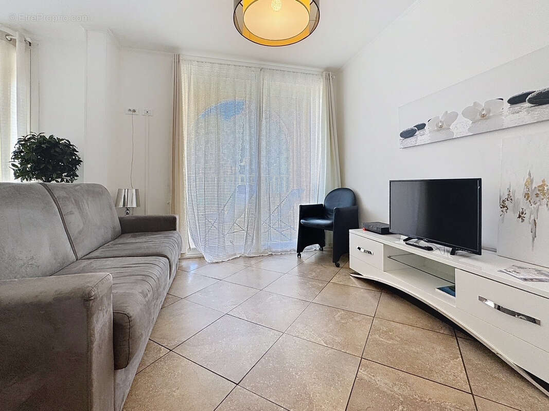 Appartement à BEAUSOLEIL